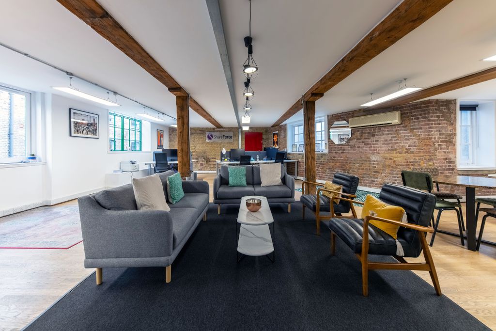 Property photo 2 of 5