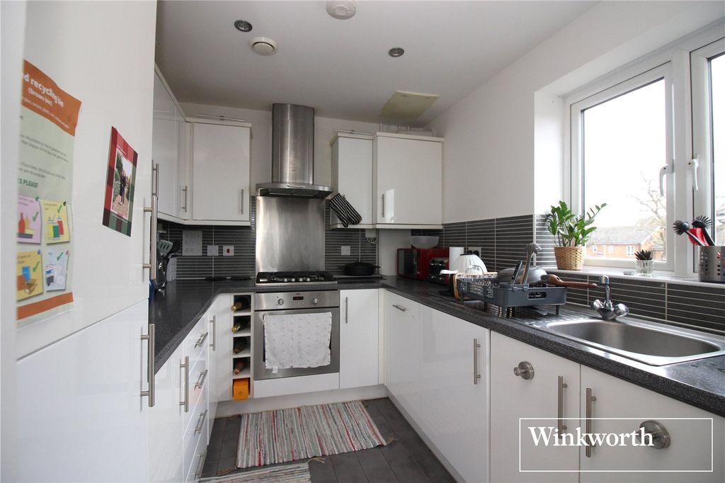 Property photo 3 of 13 Picture No. 24