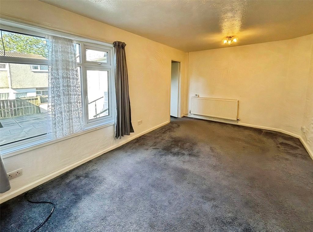 Property photo 3 of 14 Picture No. 13