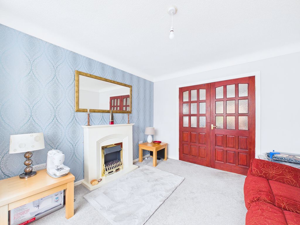 Property photo 2 of 22