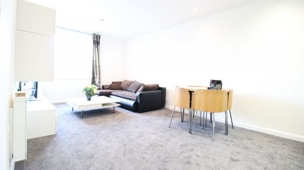 Property photo 1 of 6 54Westcen