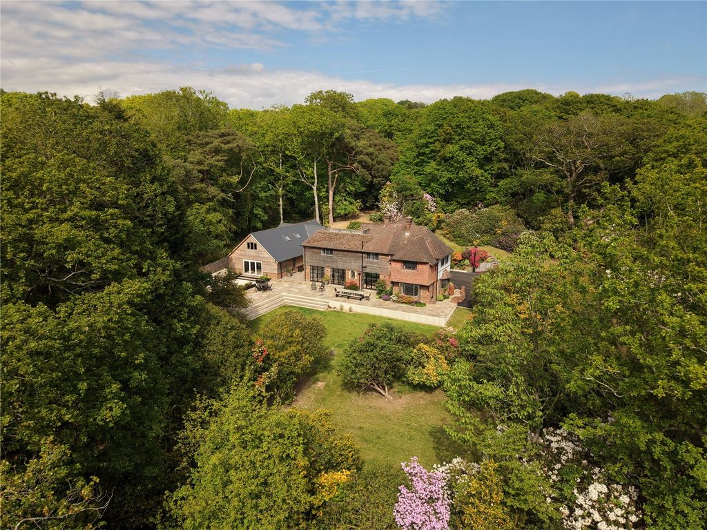 Property photo 1 of 43 Picture No. 80