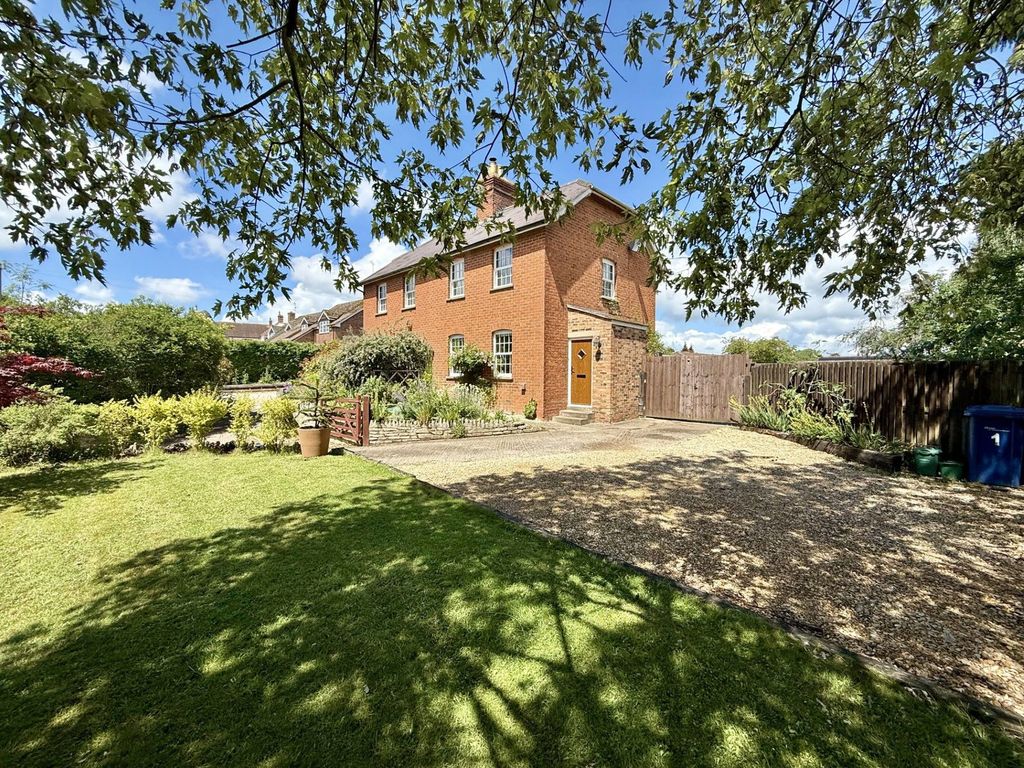Property photo 1 of 13