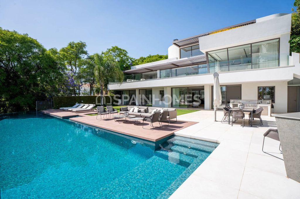 Property photo 1 of 38