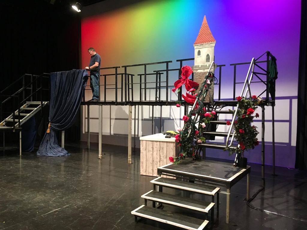 Property photo 3 of 7 Photo 2