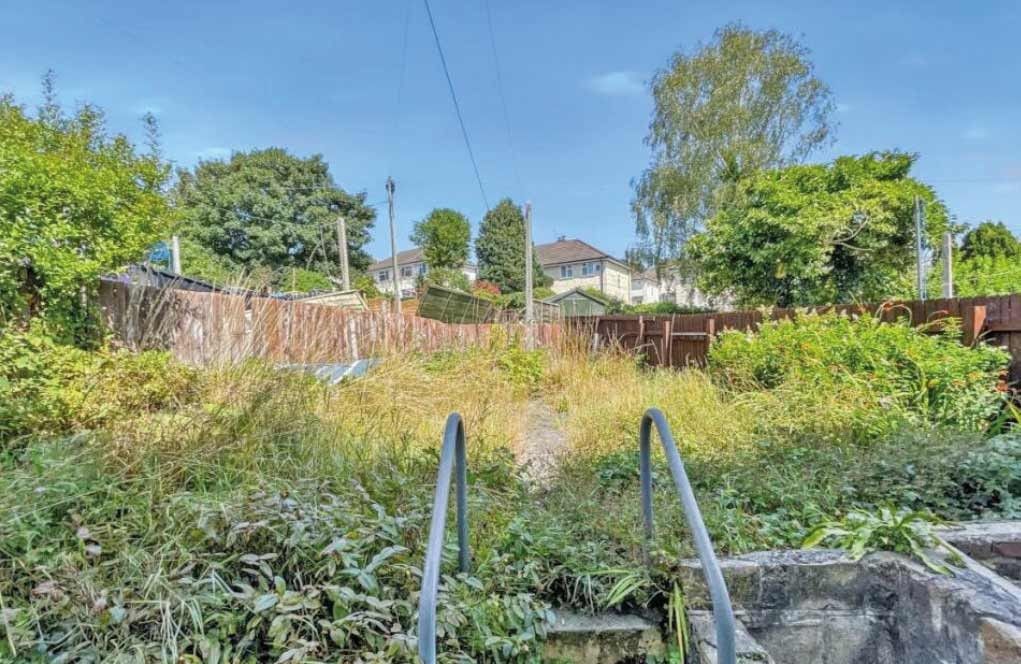 Property photo 2 of 6