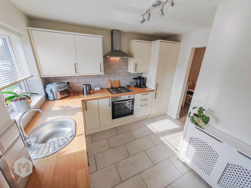 Property photo 3 of 18 Picture No. 11