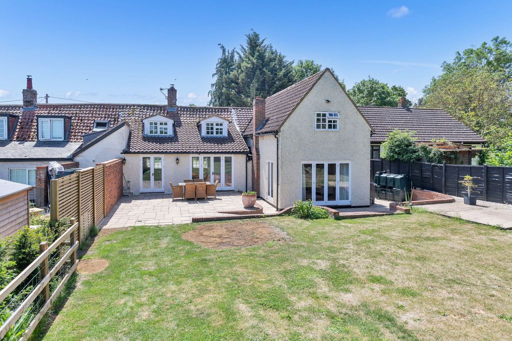 Property photo 1 of 27
