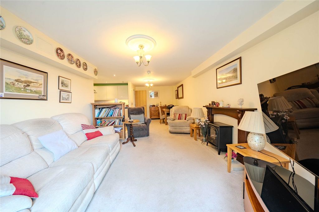 Property photo 2 of 16 Picture No. 06