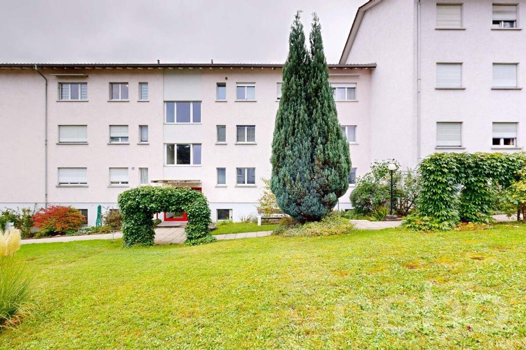 Property photo 2 of 12