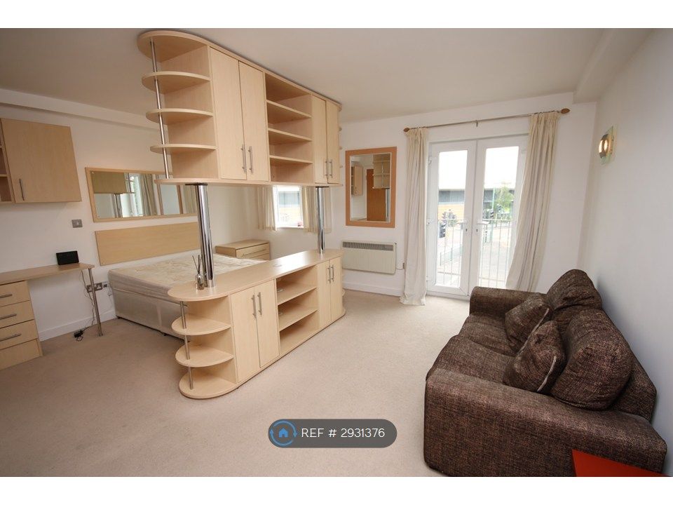 Property photo 2 of 6