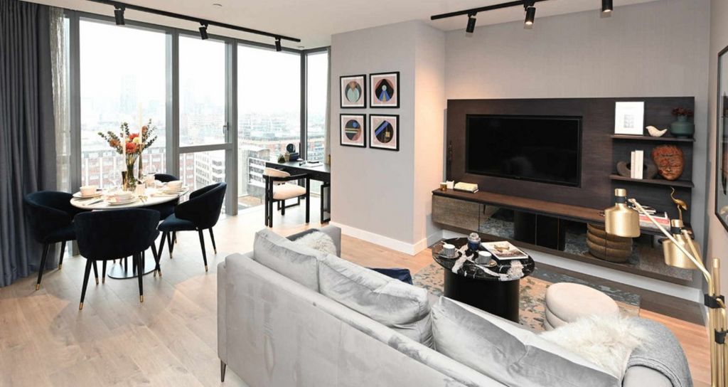 Property photo 2 of 13