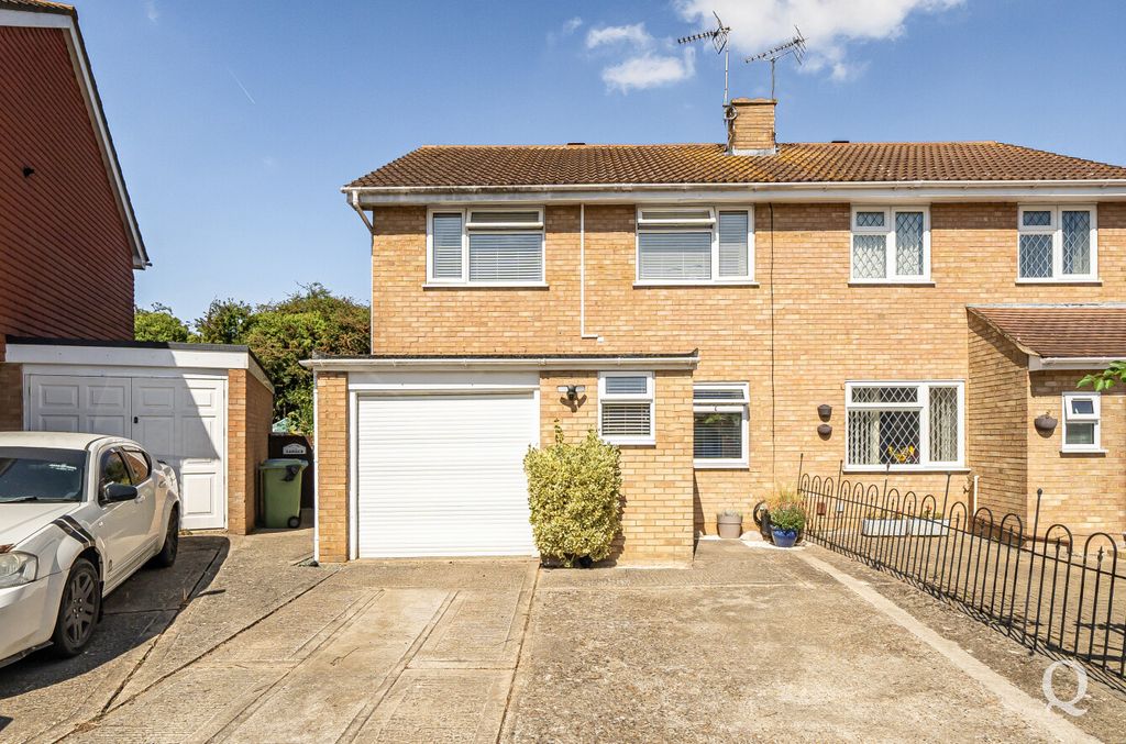 Property photo 1 of 26 Fcdfbf77-c616-4Ac...