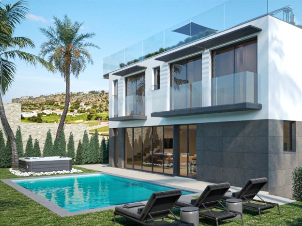 Property photo 1 of 15 Cluttons_Algarve_Vil