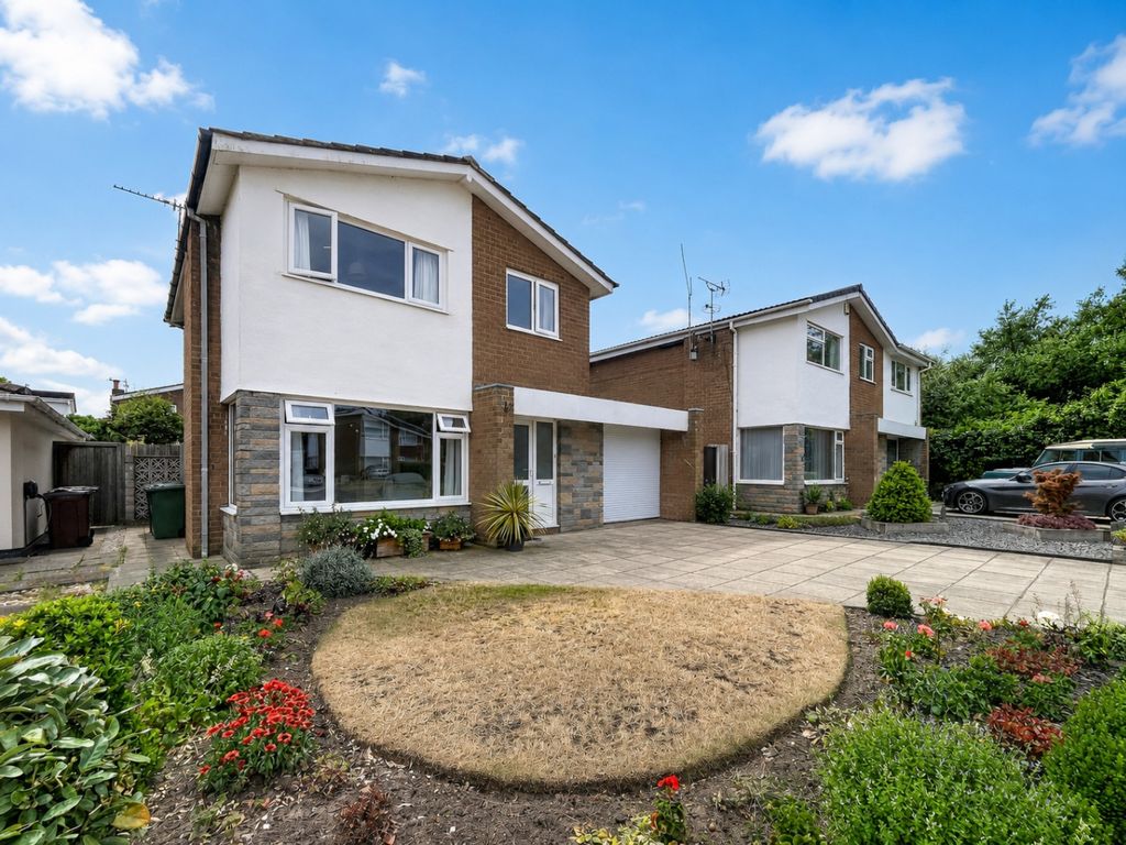 Property photo 1 of 28 5260111
