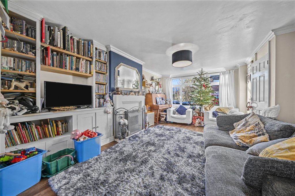 Property photo 2 of 21 Picture No. 06