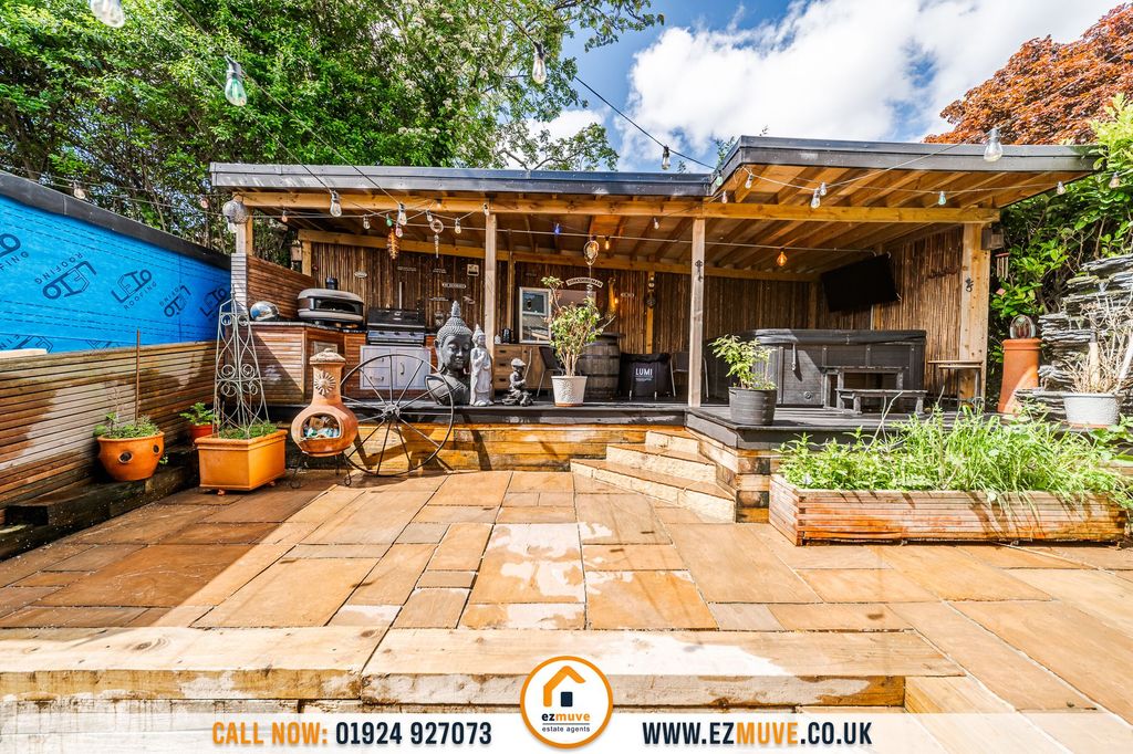Additional image 53 of 5 bed detached house for saleHenley Avenue, Dewsbury WF12