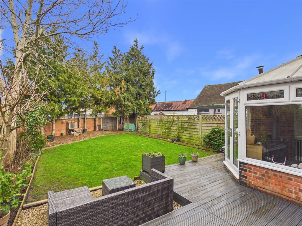 Property photo 3 of 20