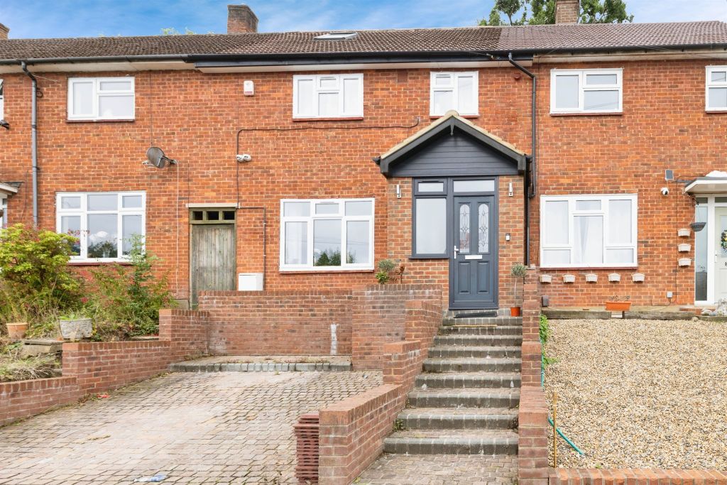 Property photo 1 of 17