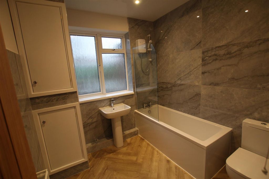 Property photo 3 of 7 Img_5005.Jpg