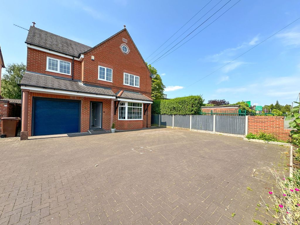 Property photo 1 of 36