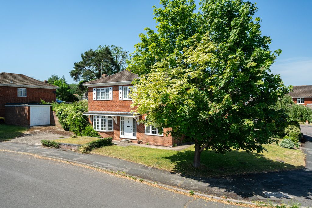 Property photo 1 of 24