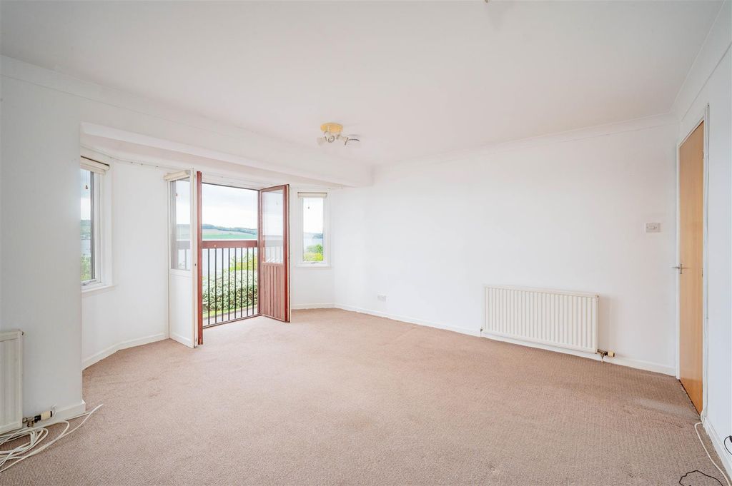 Property photo 2 of 21 8 Ogilvy Court Bf Reshoot-8.Jpg