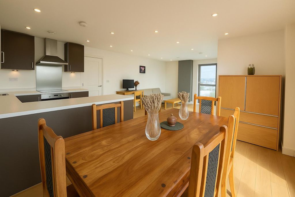 Property photo 2 of 9 New Edit Living Room Dining View .Png