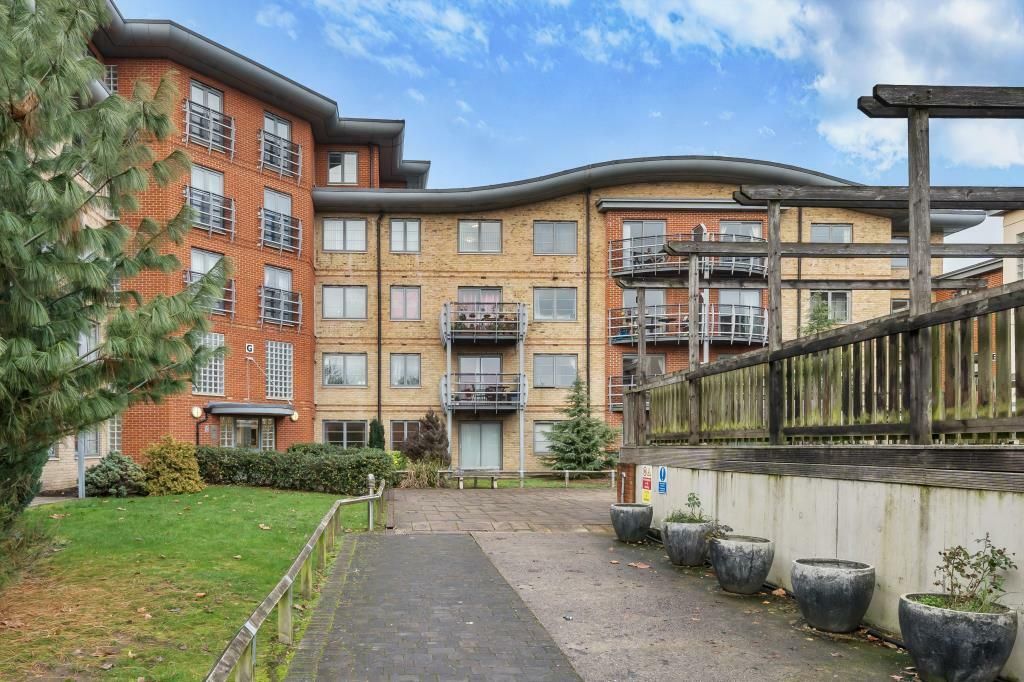 Property photo 1 of 12 Quadrant Court2