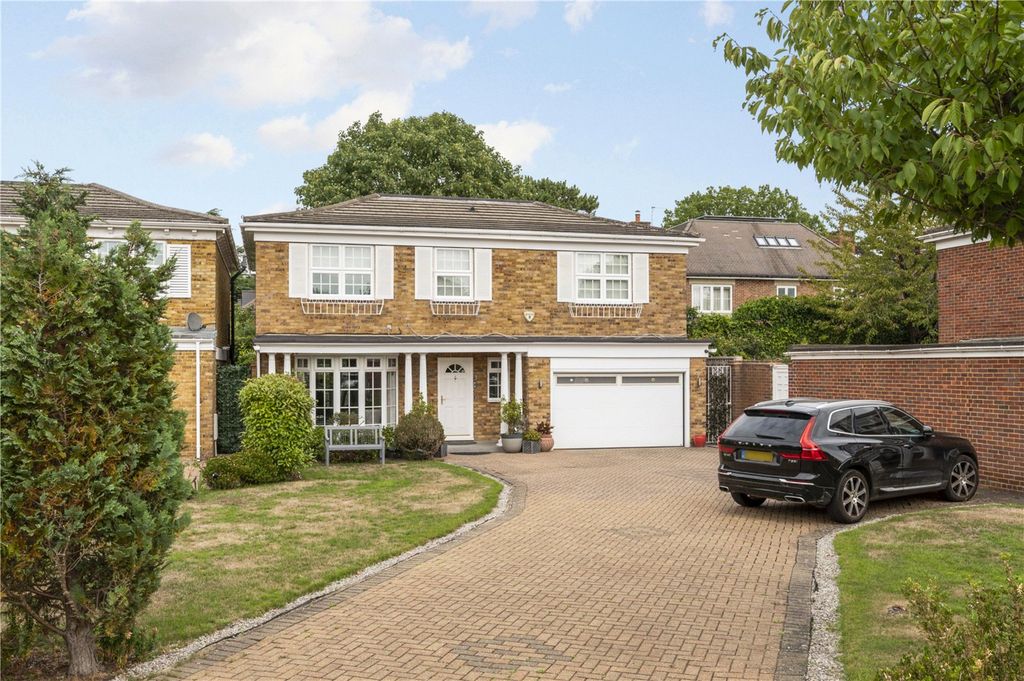 Property photo 1 of 10 External