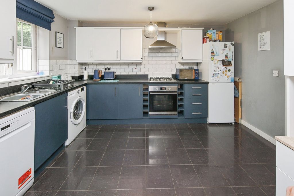 Property photo 1 of 17 Photo