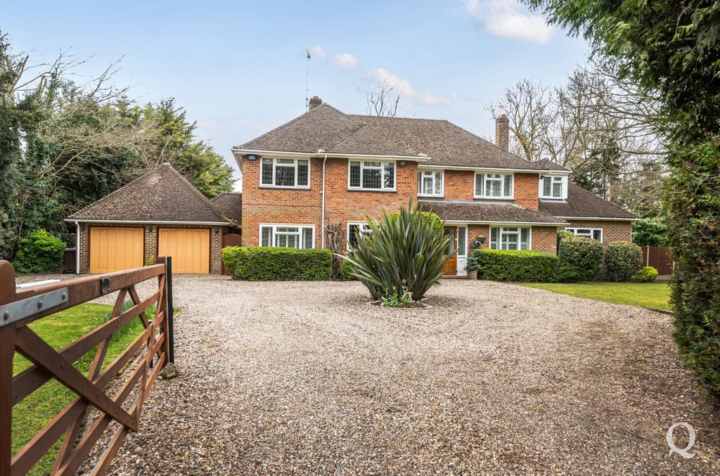 Property photo 1 of 50 61479138-d94A-43B...