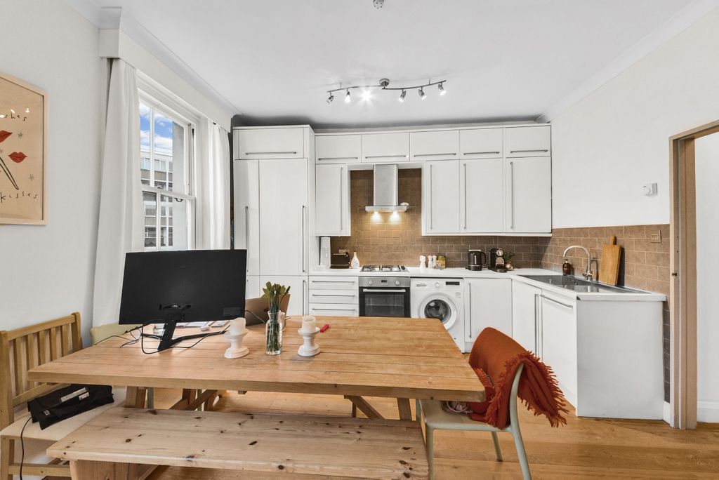 Property photo 3 of 11 Dsc_0284_High