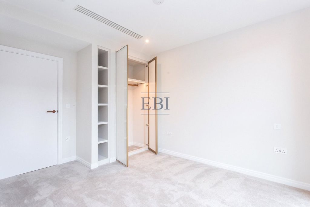 Property photo 2 of 7 Picture No. 09