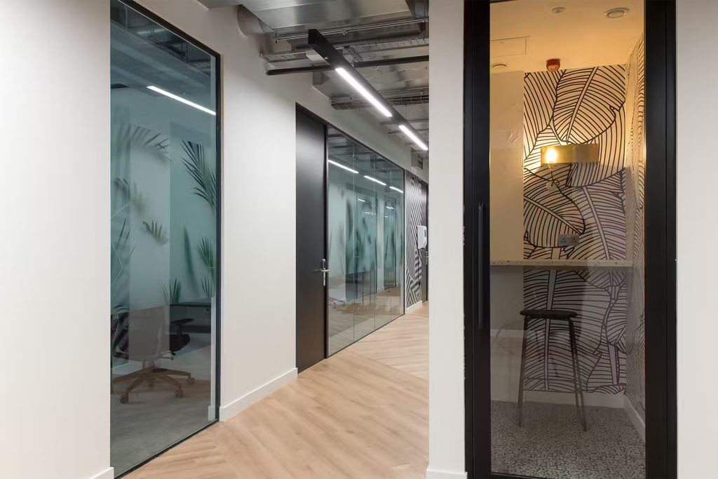 Property photo 2 of 10 Office