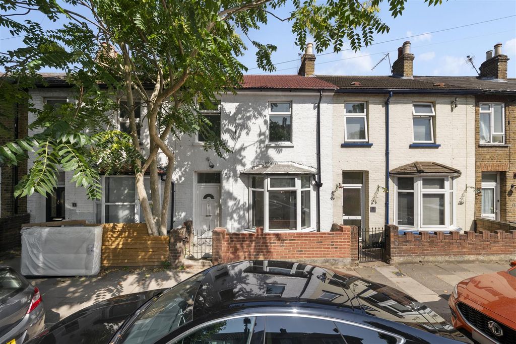 Property photo 1 of 15