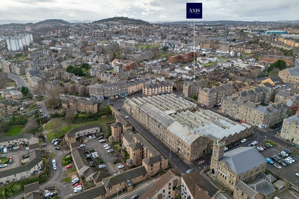 Property photo 3 of 10