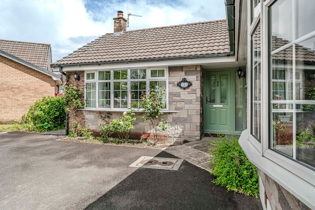 Additional image 42 of 3 bed detached bungalow for saleVicarsfields Road, Leyland PR25