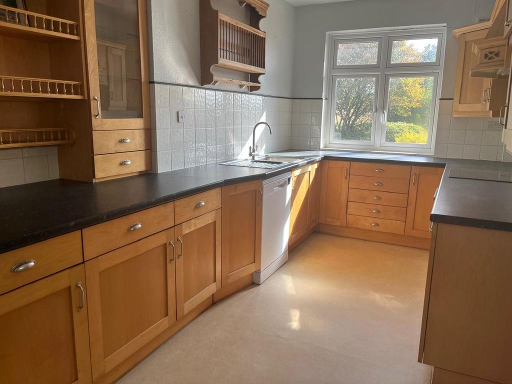 Property photo 3 of 14 3.Jpg