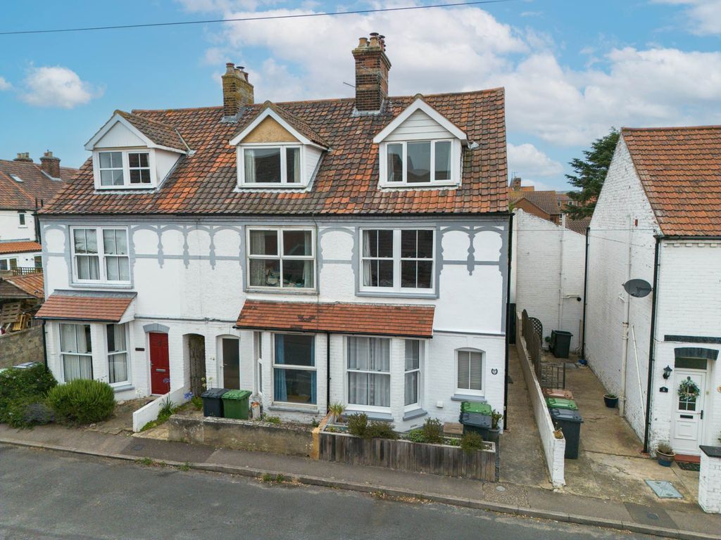 Property photo 1 of 26