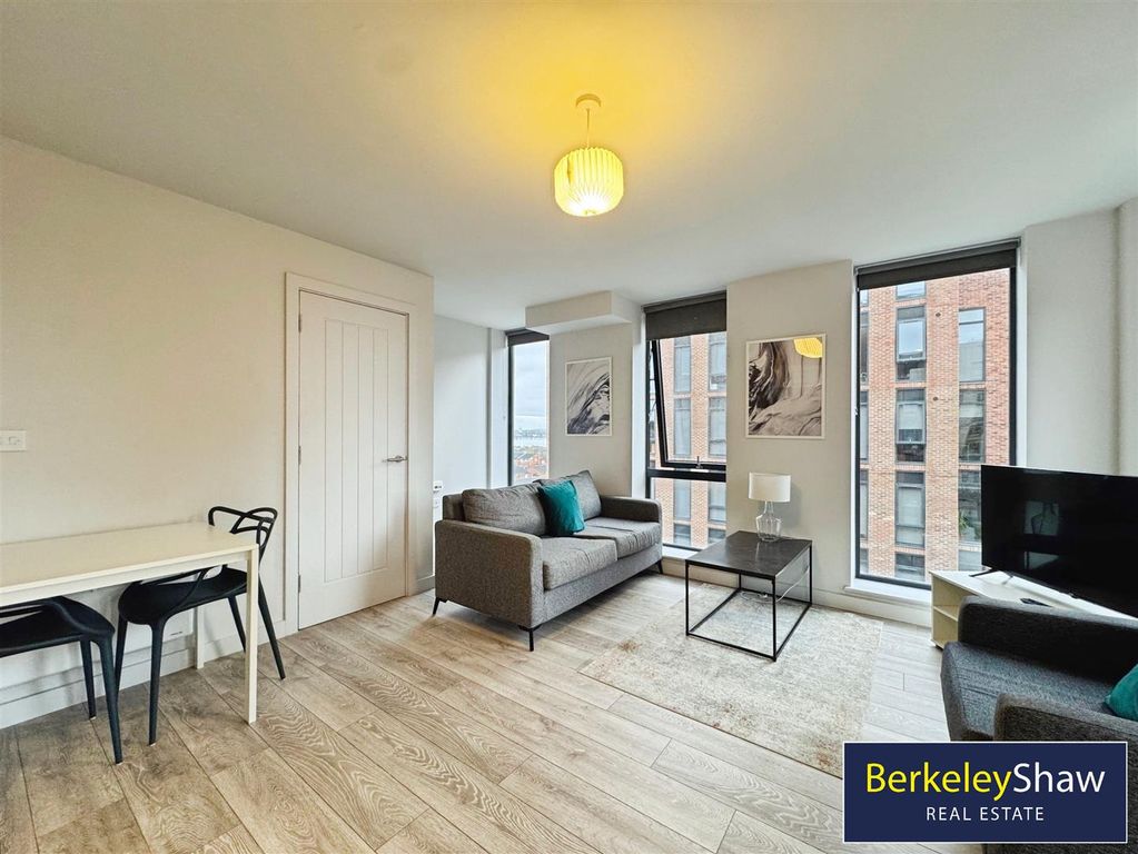 Property photo 3 of 11 Kitchen Diner/Living Area (4)