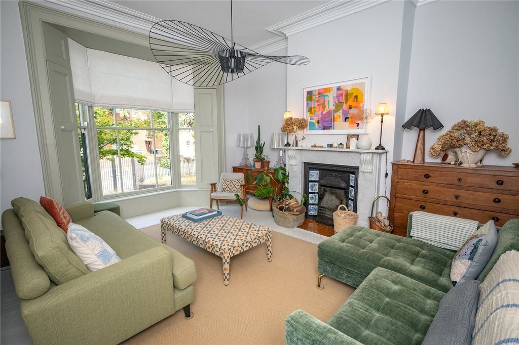 Property photo 2 of 43 Picture No. 61