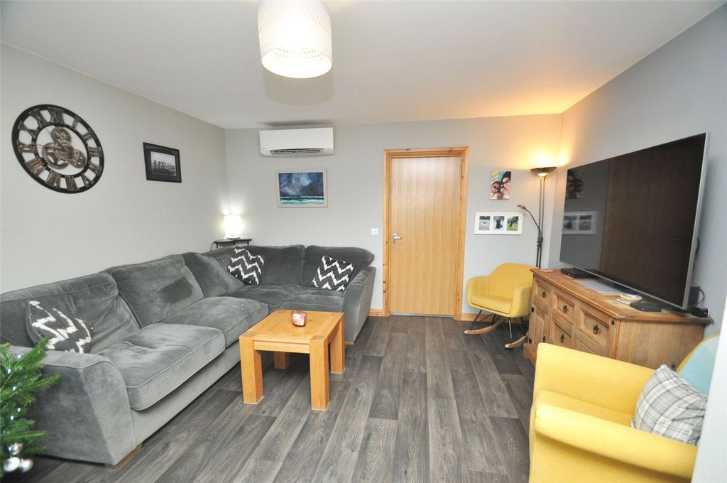 Property photo 2 of 17 Living Room