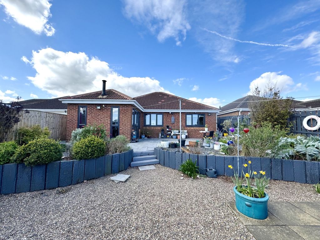 Property photo 1 of 32 Img_2774