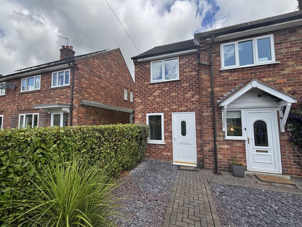 Property photo 1 of 6 External.Jpg