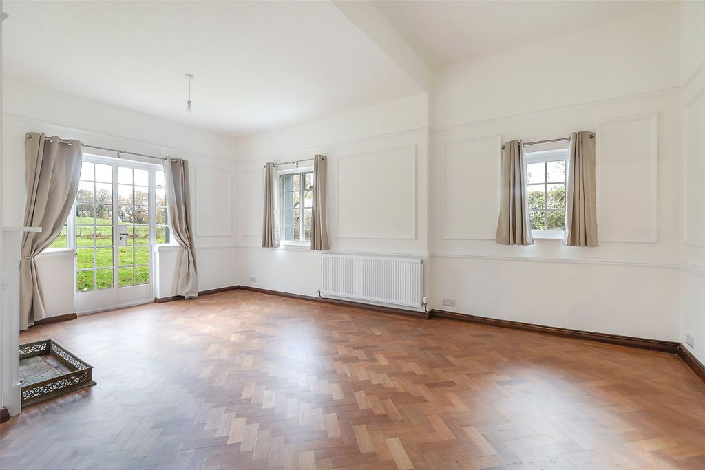 Property photo 2 of 18 Picture No. 06