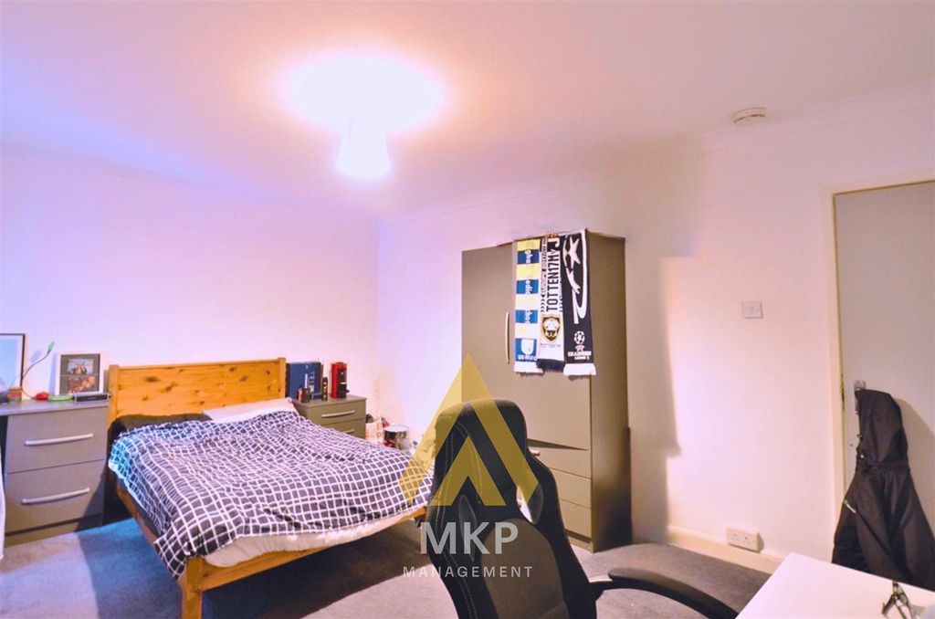 Property photo 1 of 3 8.Png