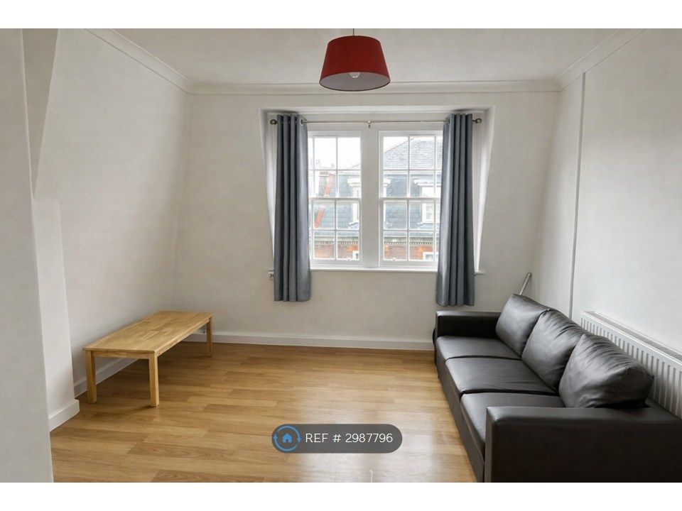 Property photo 3 of 6