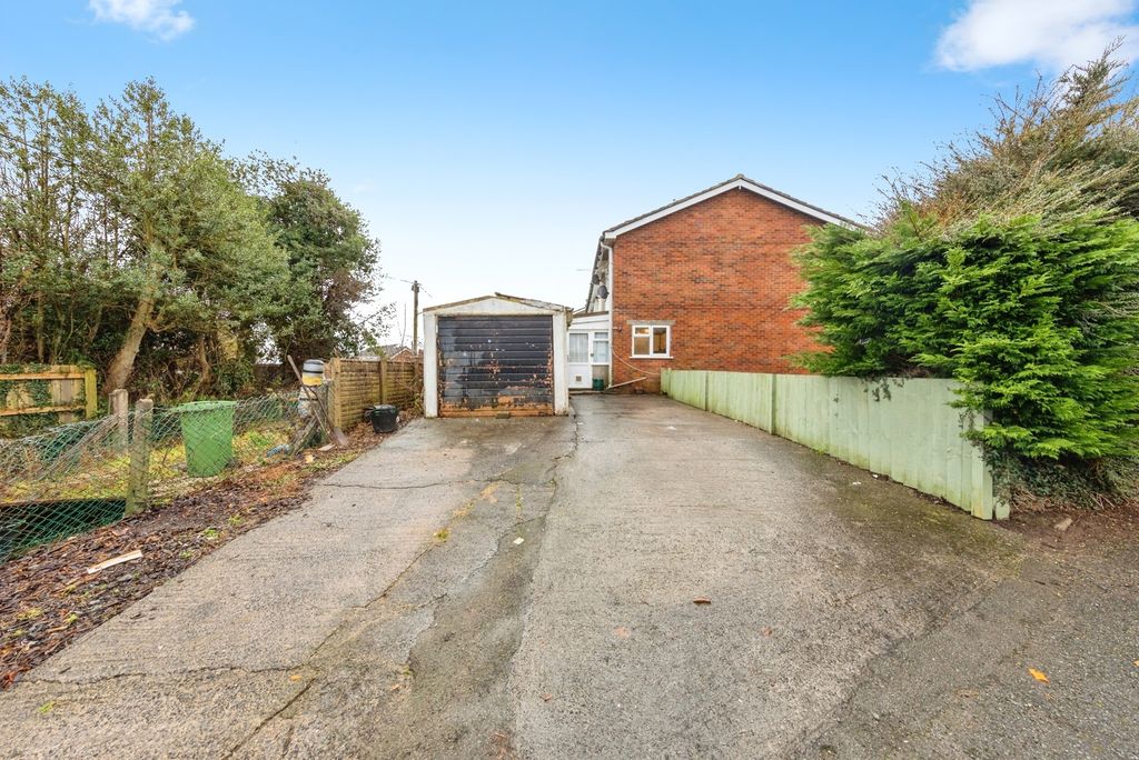 Property photo 2 of 22 Pbox-Img.Jpg