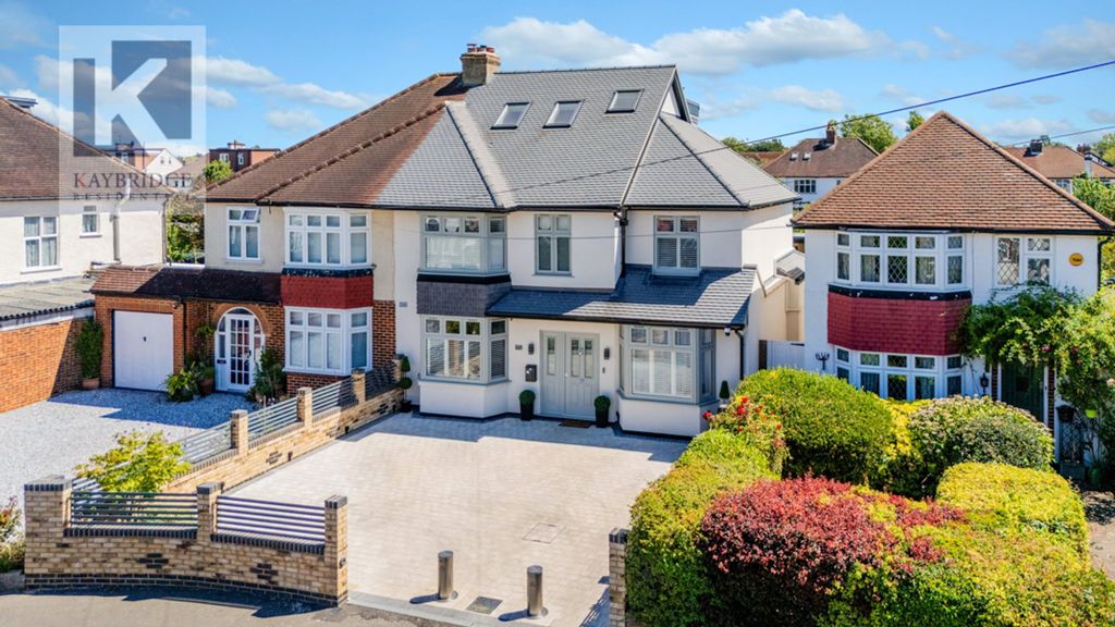 Property photo 1 of 19